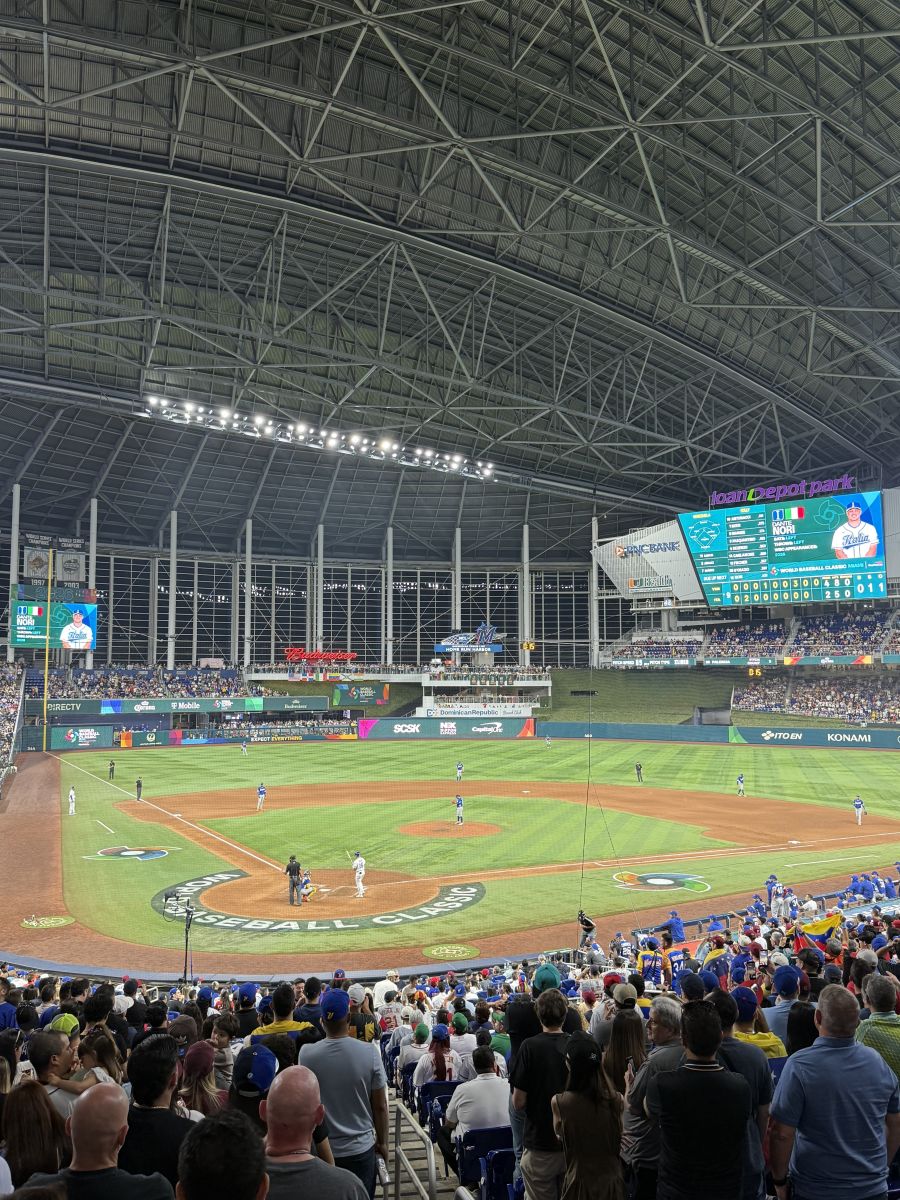 Game 1 photo 26