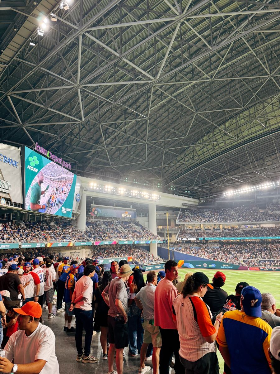 Game 1 photo 17