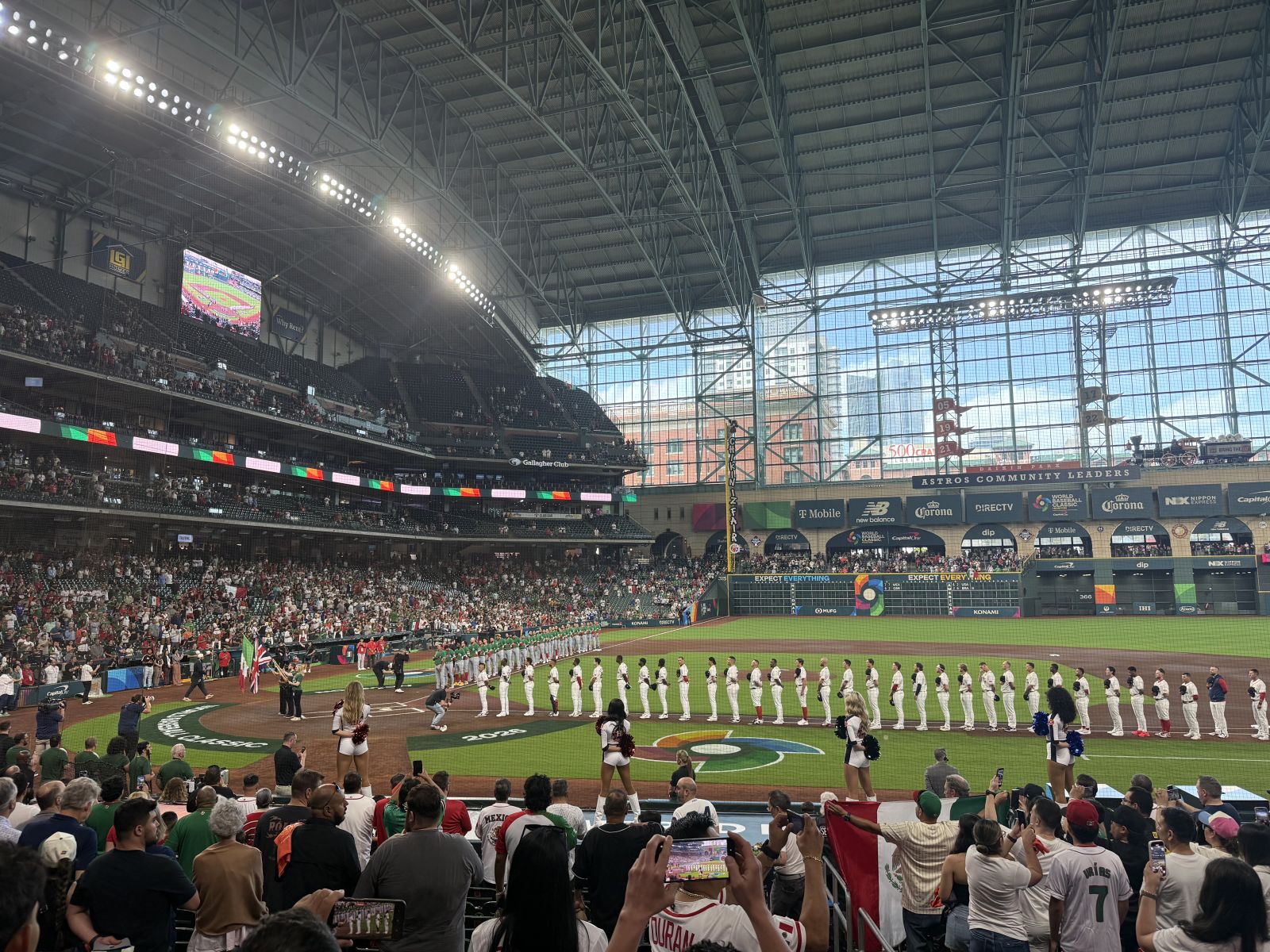 Game 1 photo 13