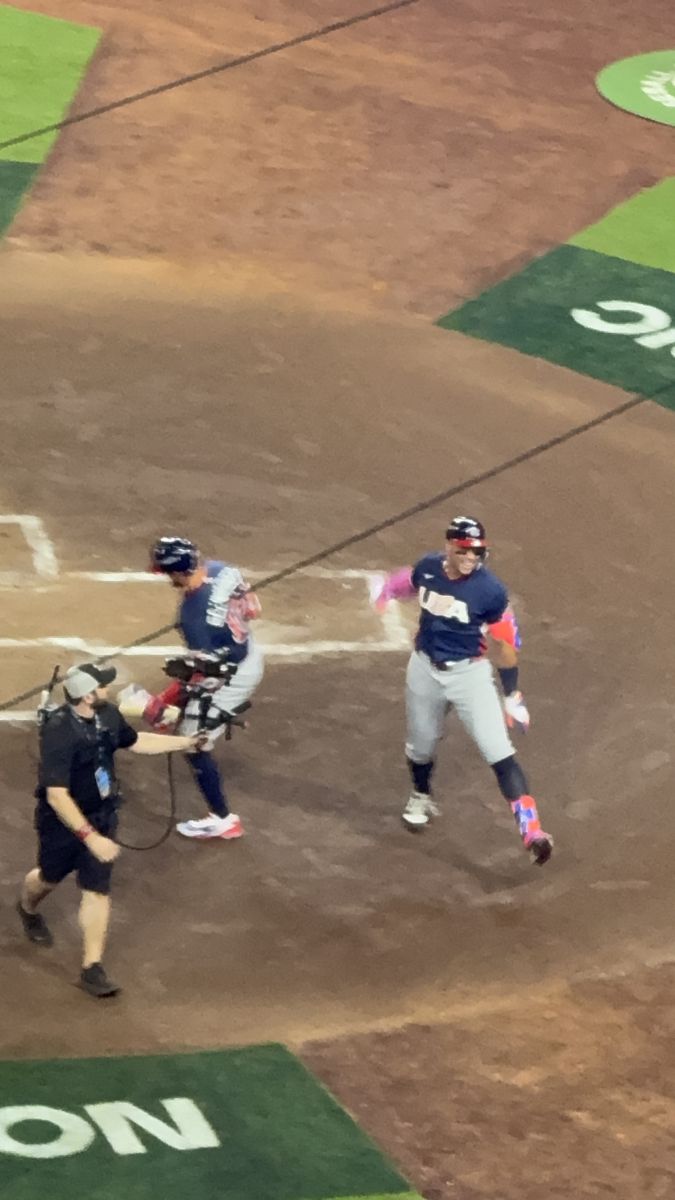 Game 2 photo 10